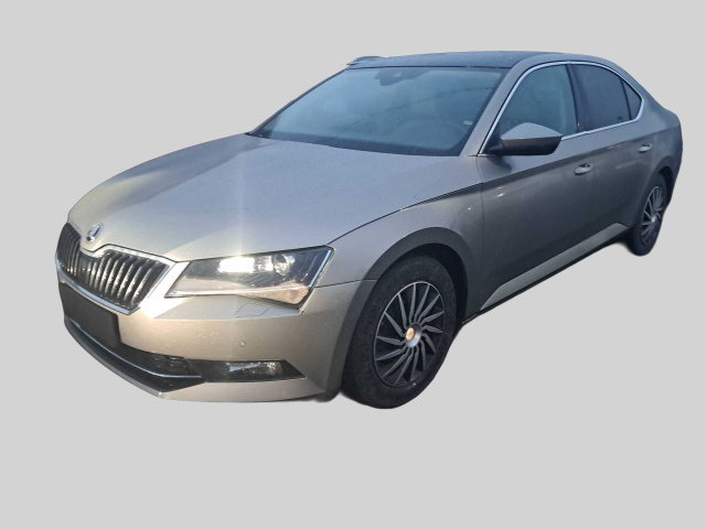 Škoda Superb 2016