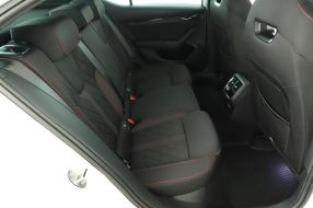 Škoda Octavia - 2023