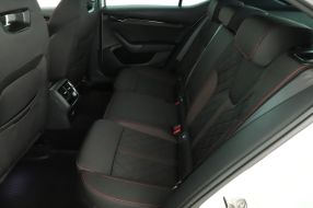 Škoda Octavia - 2023