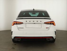 Škoda Octavia - 2023