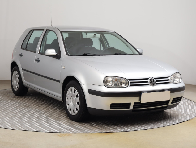 Volkswagen Golf 2002