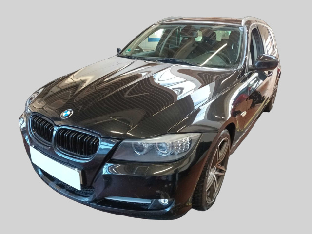 BMW 3 2011
