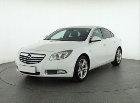 Opel Insignia - 2011