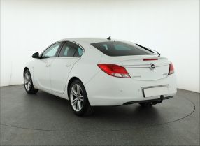 Opel Insignia - 2011