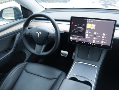 Tesla Model Y - 2022