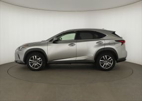 Lexus NX - 2021