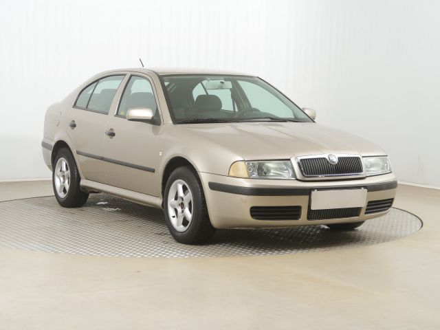 Škoda Octavia, 2004