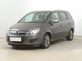Opel Zafira - 2011