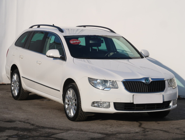 Škoda Superb 2013