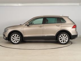 Volkswagen Tiguan - 2017
