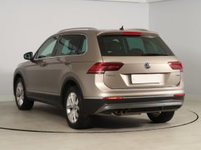 Volkswagen Tiguan - 2017