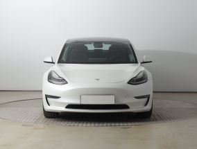 Tesla Model 3 - 2020