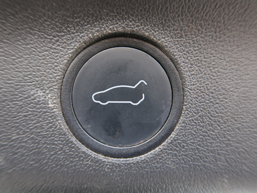 Tesla Model Y, 2021