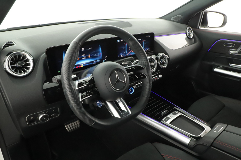 Mercedes-Benz GLA, 2026