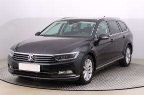 Volkswagen Passat - 2015
