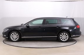Volkswagen Passat - 2015