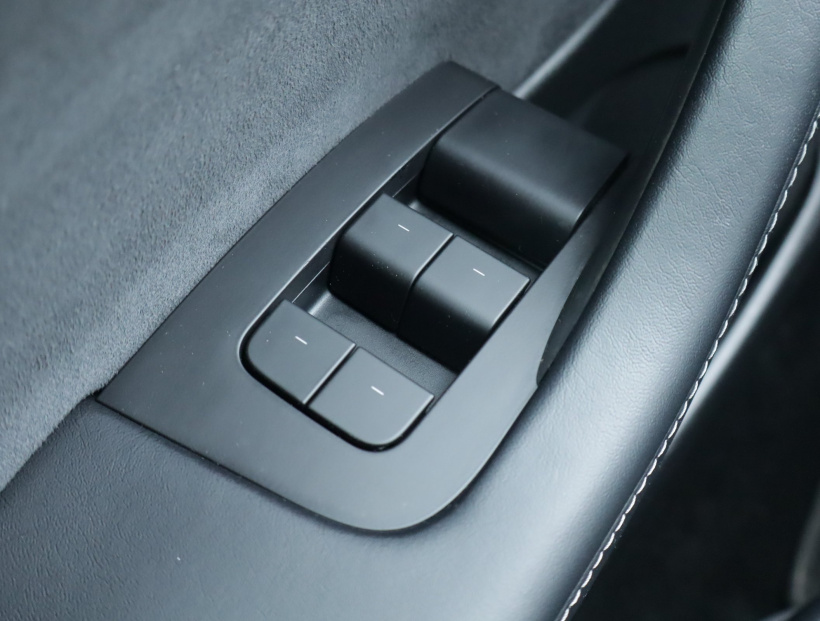 Tesla Model 3, 2021