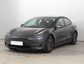 Tesla Model 3 - 2021