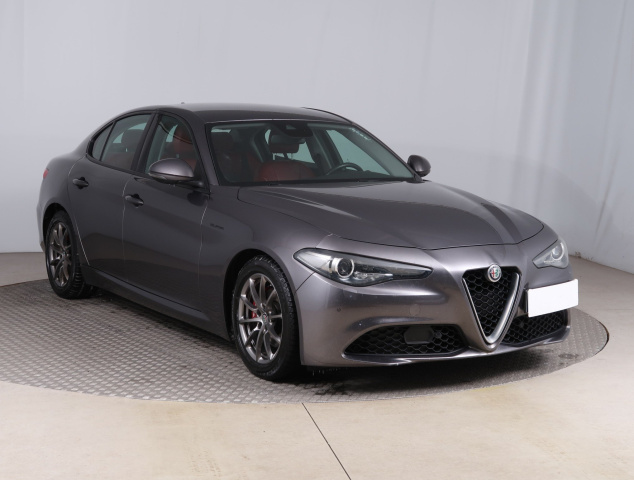 Alfa Romeo Giulia 2016