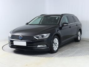 Volkswagen Passat - 2015