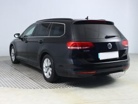 Volkswagen Passat - 2015