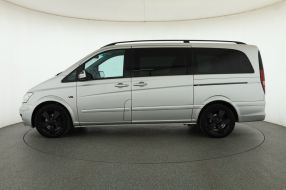 Mercedes-Benz Viano - 2010