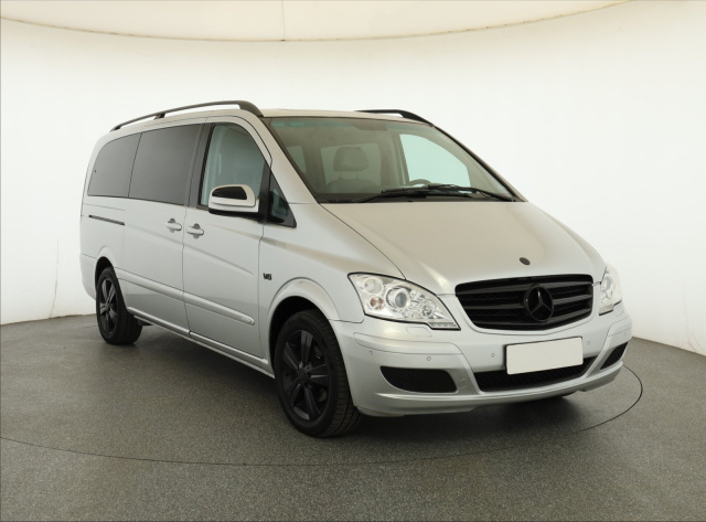 Mercedes-Benz Viano 2010