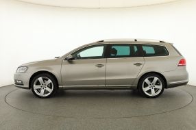 Volkswagen Passat - 2012