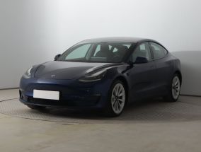 Tesla Model 3 - 2020