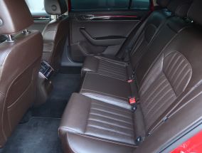 Škoda Superb - 2019