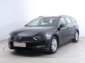 Volkswagen Passat - 2015