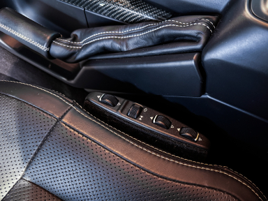 Mercedes-Benz G - 2013