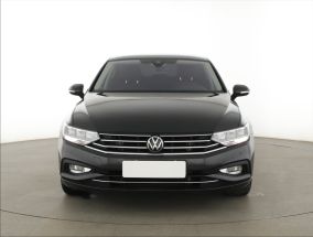 Volkswagen Passat - 2020