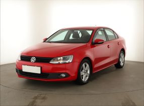 Volkswagen Jetta - 2012