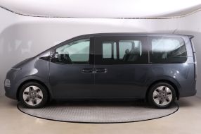 Hyundai Staria - 2022