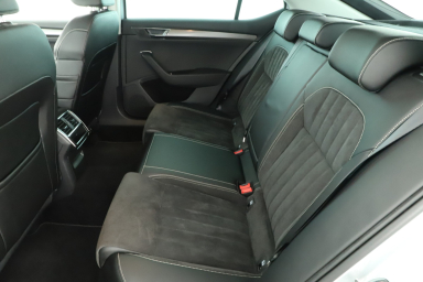 Škoda Superb - 2021