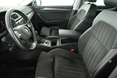 Škoda Superb - 2021