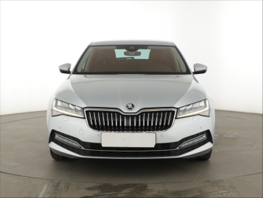 Škoda Superb - 2021