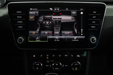 Škoda Superb - 2021