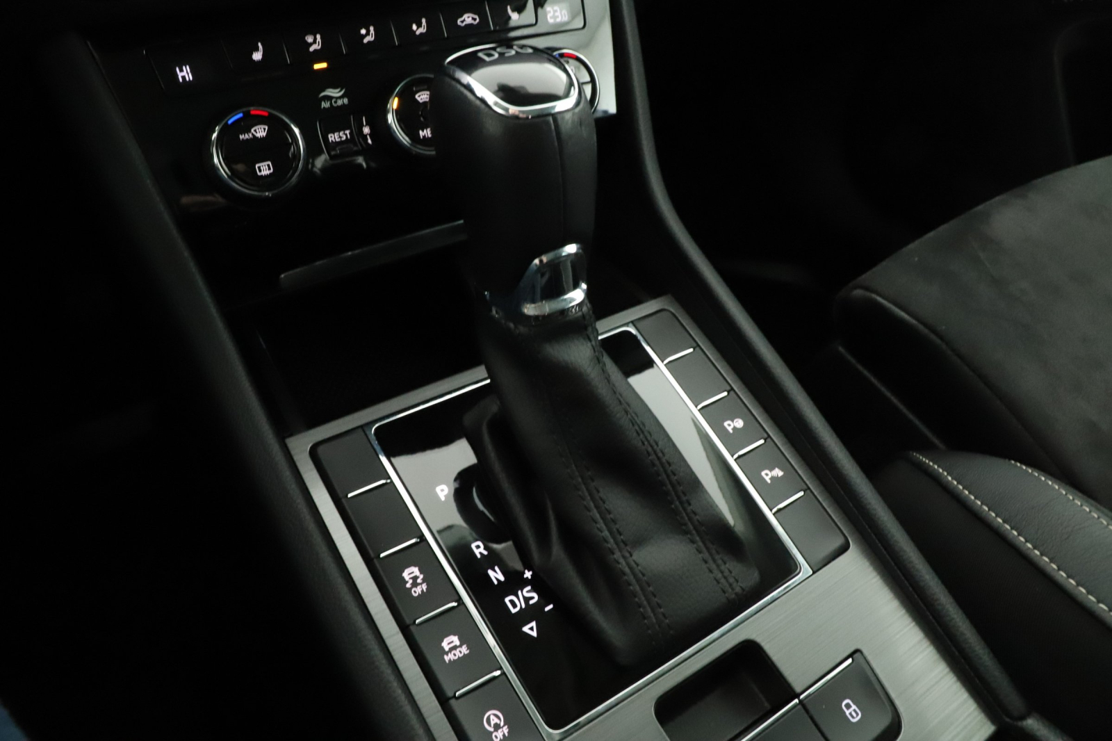 Škoda Superb - 2021