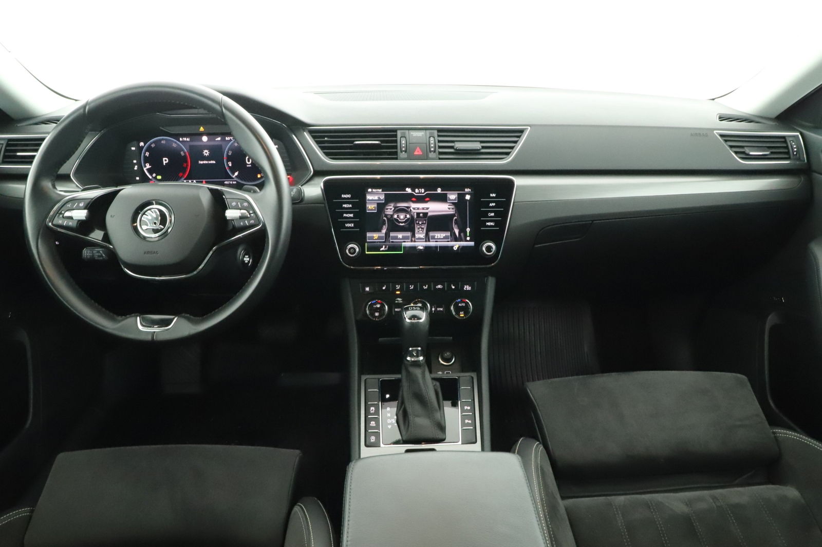 Škoda Superb - 2021