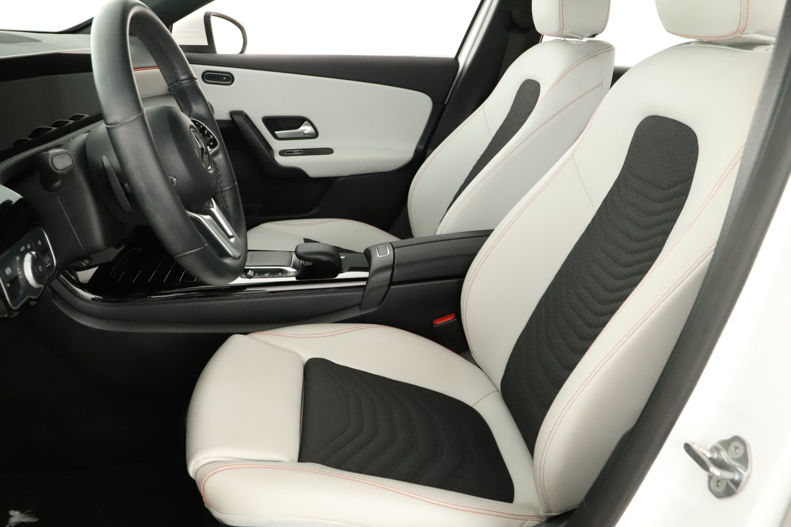 Mercedes - Benz A - 2022