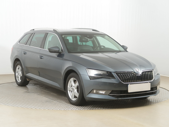 Škoda Superb 2018
