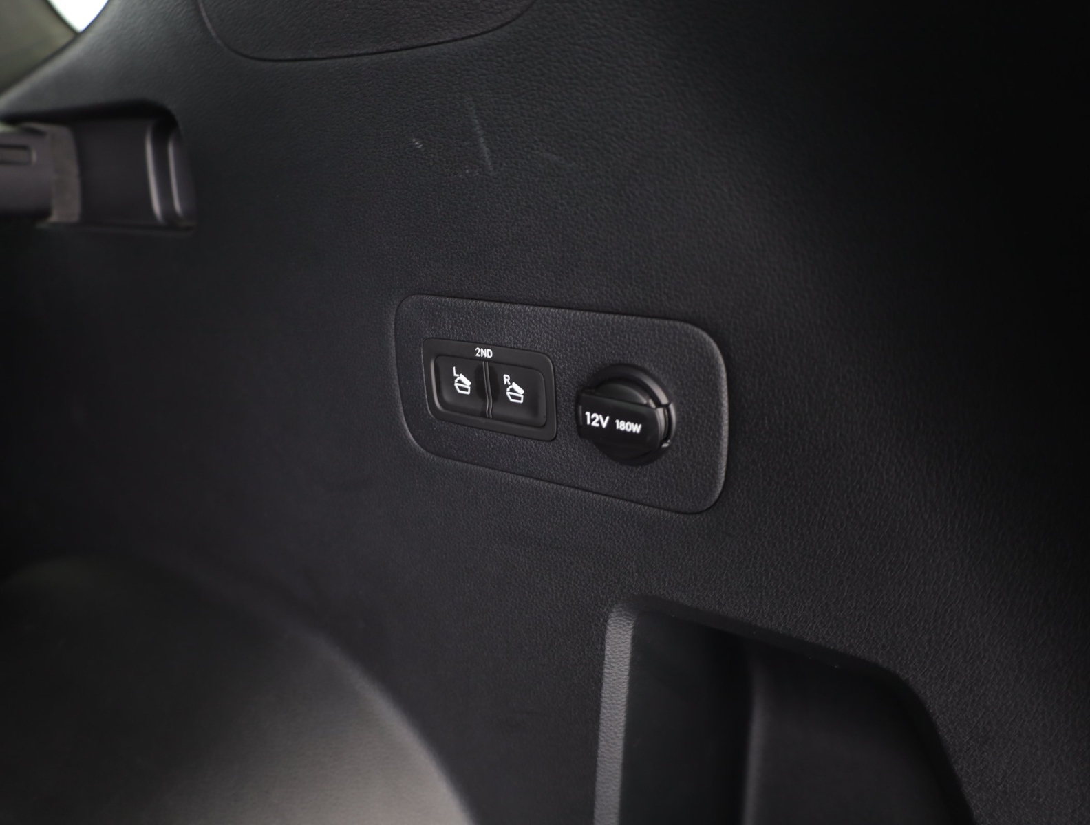 Hyundai Santa Fe - 2023