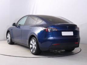 Tesla Model Y - 2021