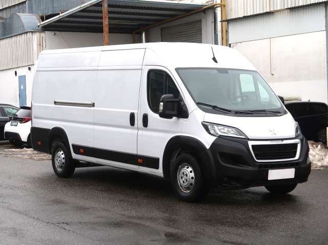 Peugeot Boxer 2022