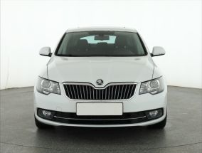 Škoda Superb - 2015