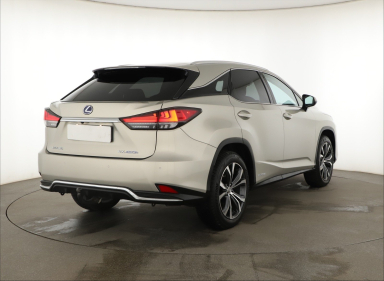 Lexus RX - 2021