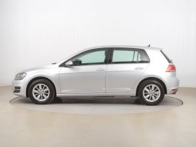 Volkswagen Golf - 2016
