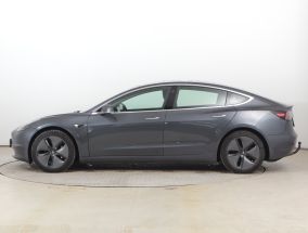 Tesla Model 3 - 2020